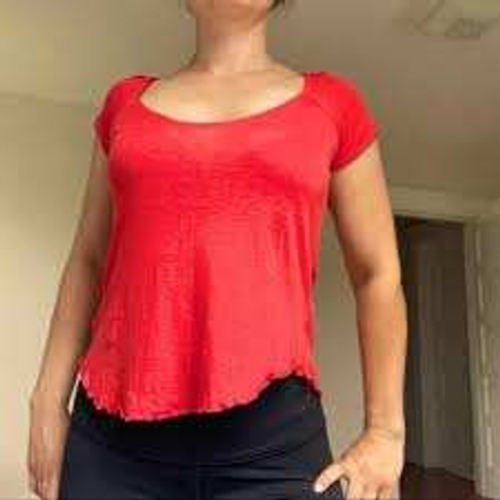 Sundry tee scoopneck coral red anthropologie SM euc cotton slub comfort bright